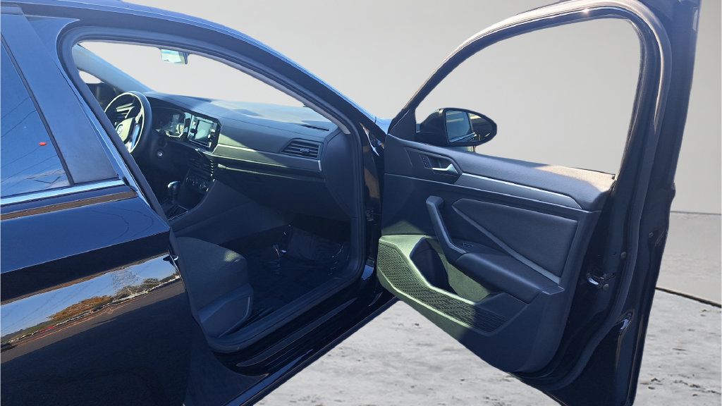 Used 2021 Volkswagen Jetta S FWD image 15
