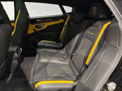 Used 2024 Lamborghini Urus S image 58