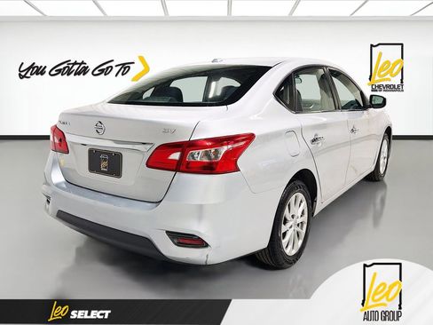 Used 2019 Nissan Sentra SV image 5