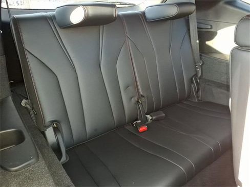 Used 2023 Acura MDX A-Spec image 9