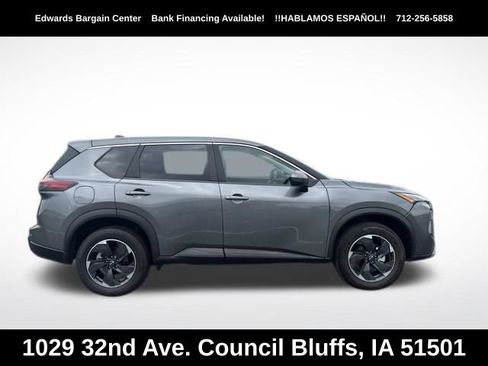 Used 2024 Nissan Rogue SV FWD image 8