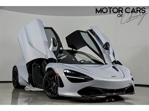 Used 2018 McLaren 720S RWD image 1