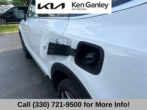 Certified 2025 Kia Telluride S AWD/4WD image 52