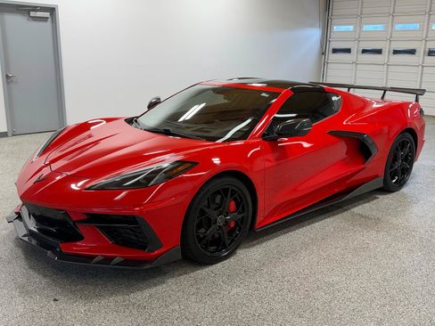 Used 2020 Chevrolet Corvette Stingray Premium Cpe w/ 3LT Preferred Equipment Group RWD image 8