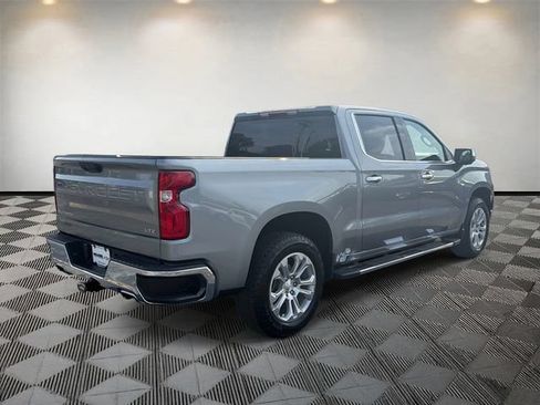 Used 2023 Chevrolet Silverado 1500 LTZ AWD/4WD image 5