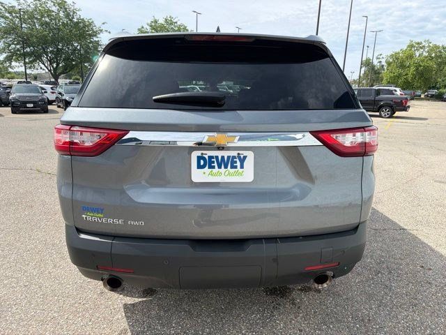 Used 2021 Chevrolet Traverse LS AWD/4WD image 4