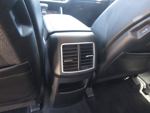 Used 2023 Kia Sportage EX image 13