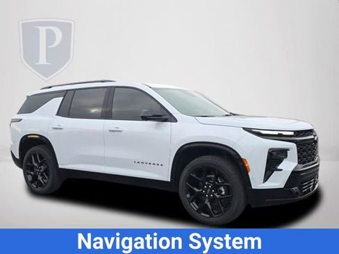 New 2026 Chevrolet Traverse RS image 2