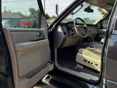 Used 2010 Ford Expedition EL Limited AWD/4WD image 9