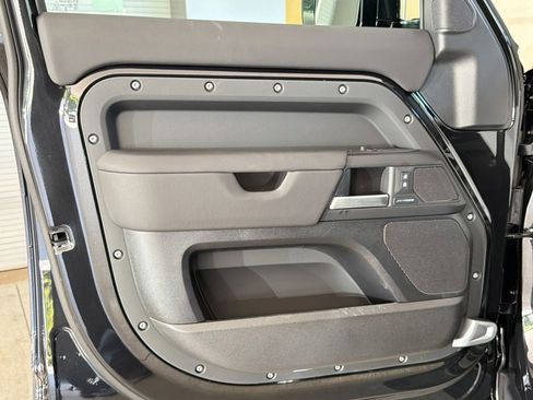 New 2026 Land Rover Defender 110 S AWD/4WD image 22