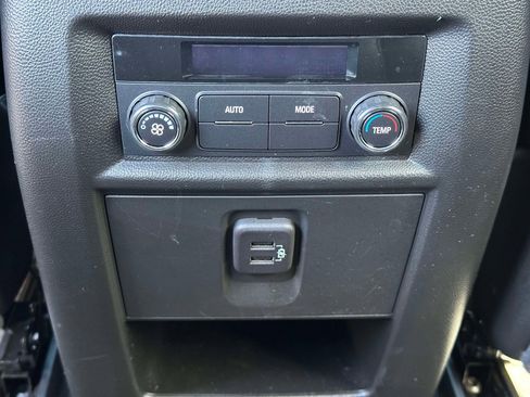 Certified 2023 Chevrolet Traverse LT image 12