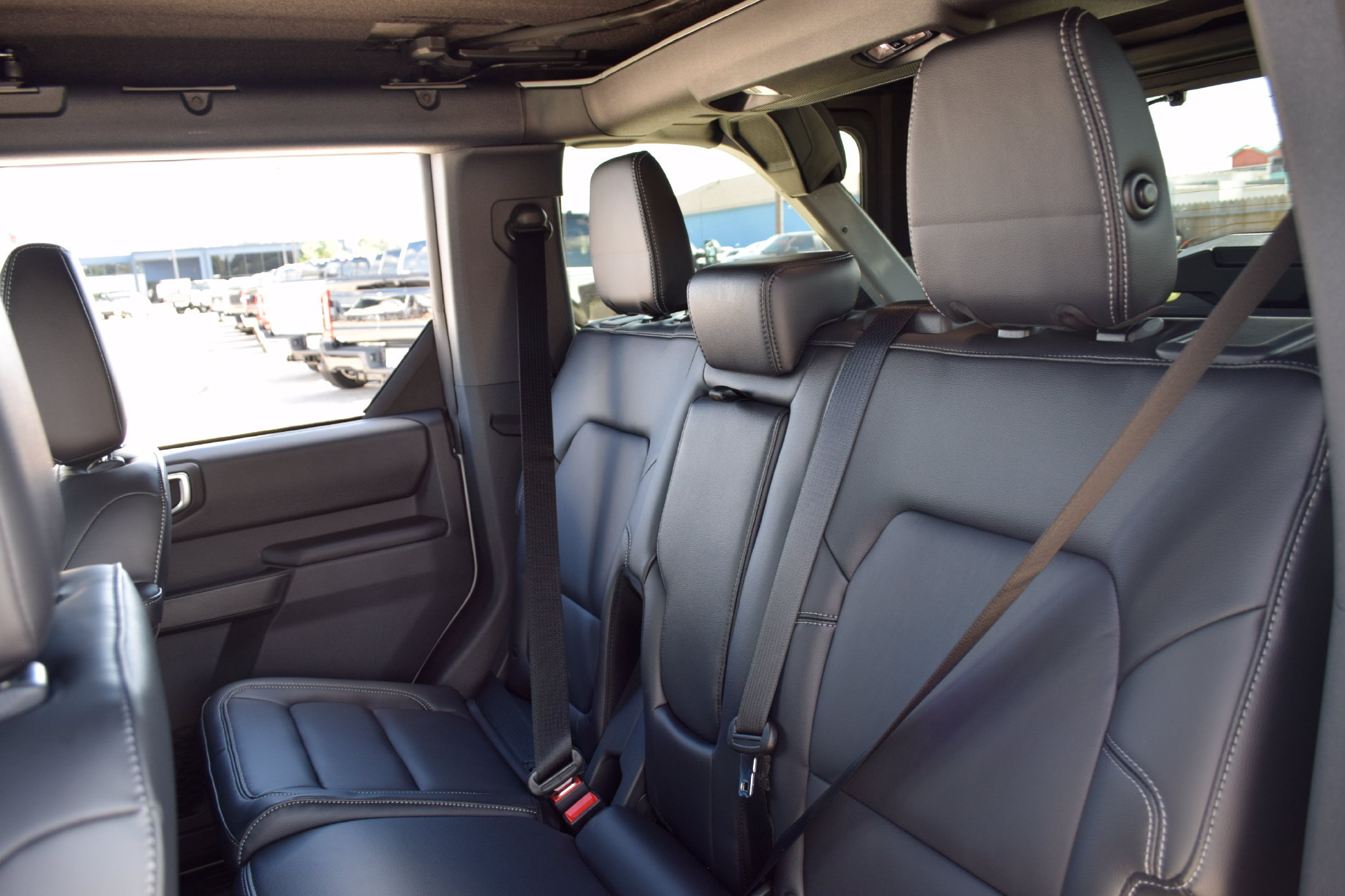 New 2026 Ford Bronco Outer Banks AWD/4WD image 18