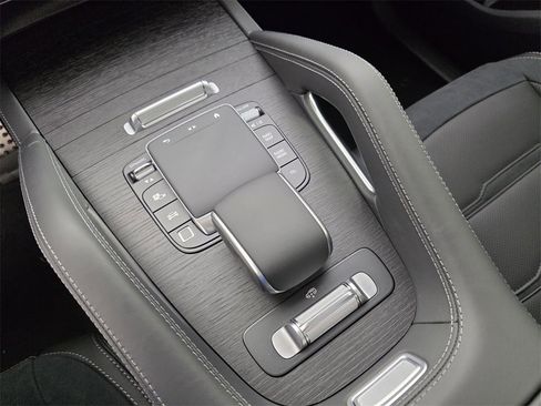 New 2026 Mercedes-Benz GLE 53 AMG 4MATIC Coupe image 18