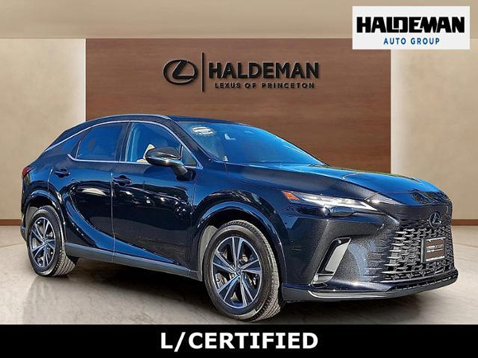 Certified 2023 Lexus RX 350 Premium w/ Accessory Package AWD/4WD image 1