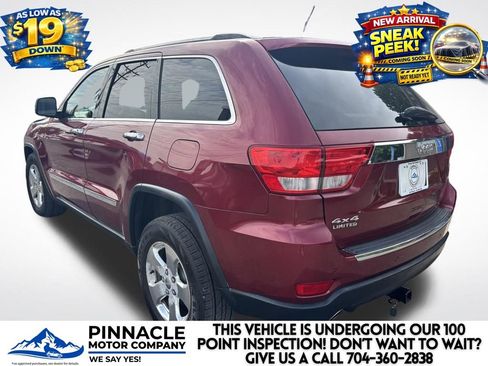 Used 2019 Jeep Cherokee Limited AWD/4WD image 3