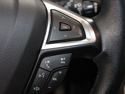 Used 2024 Ford Edge SEL AWD/4WD image 21