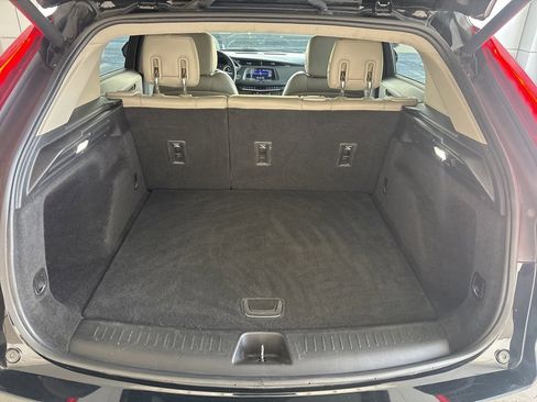 Used 2022 Cadillac XT4 Luxury image 26