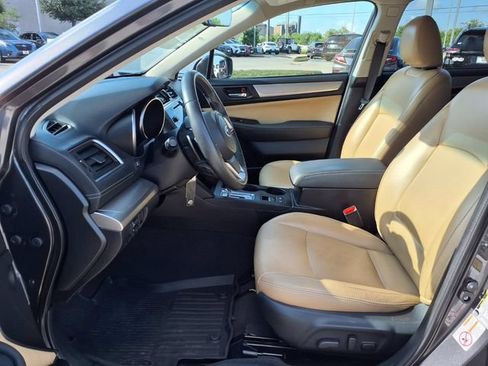 Used 2019 Subaru Outback 2.5i Premium AWD/4WD image 6