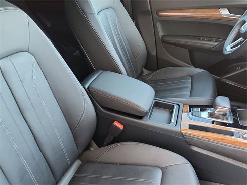 Used 2022 Audi Q5 2.0T Premium Plus image 21