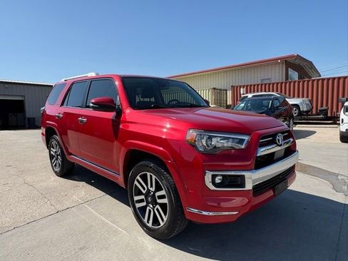Used 2022 Toyota 4Runner Limited AWD/4WD image 1