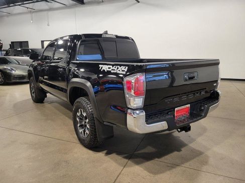 Used 2023 Toyota Tacoma TRD Off-Road image 5