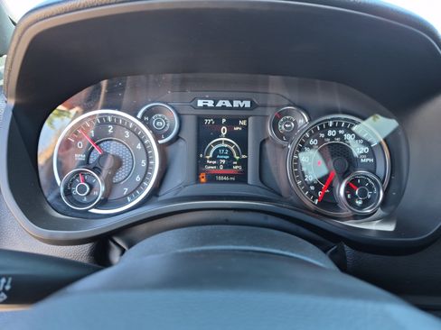 Used 2025 RAM 1500 Tradesman w/ Night Edition AWD/4WD image 10