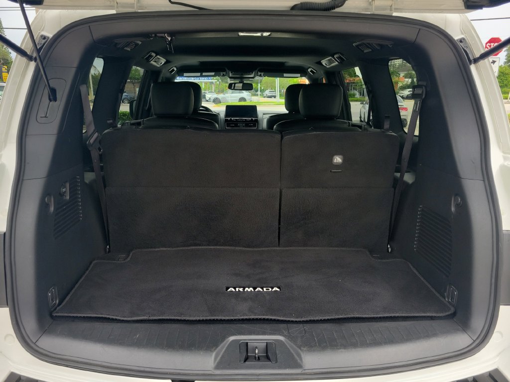 Certified 2024 Nissan Armada SL w/ Midnight Edition Package RWD image 17