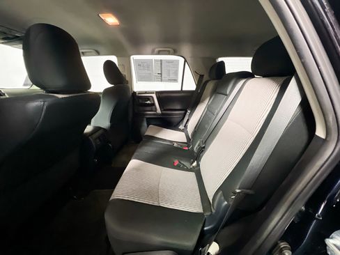 Used 2016 Toyota 4Runner SR5 image 28