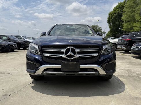 Used 2019 Mercedes-Benz GLC 300 image 2