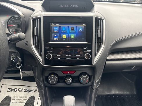 Used 2019 Subaru Impreza 2.0i Premium image 18