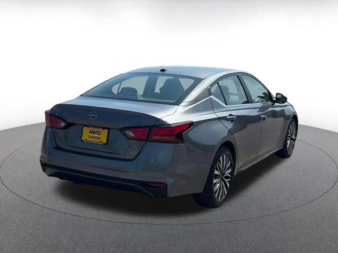 Used 2026 Nissan Altima 2.5 SV FWD image 11