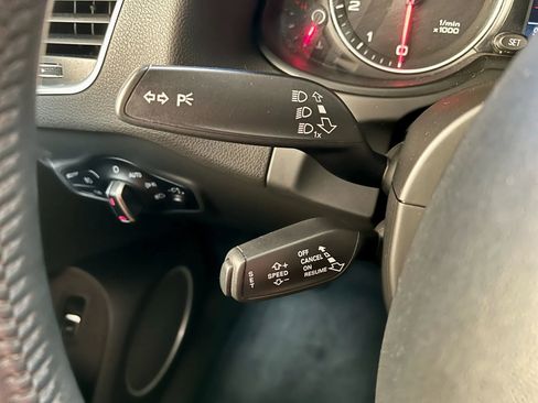 Used 2017 Audi Q5 2.0T Premium Plus w/ Technology Package image 26