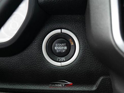 Used 2021 RAM 2500 Big Horn image 29