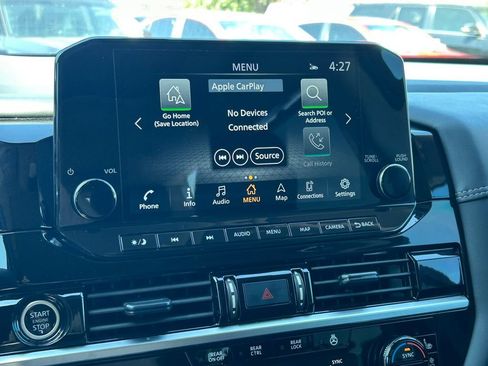 Used 2024 Nissan Pathfinder Platinum FWD image 36