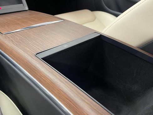 Used 2021 Tesla Model S Long Range image 47