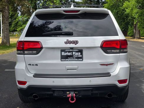Used 2018 Jeep Grand Cherokee Trailhawk AWD/4WD image 5