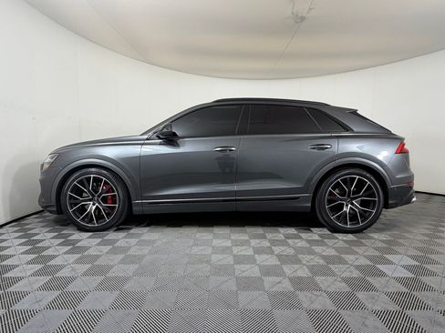 Used 2022 Audi SQ8 Prestige AWD/4WD image 2