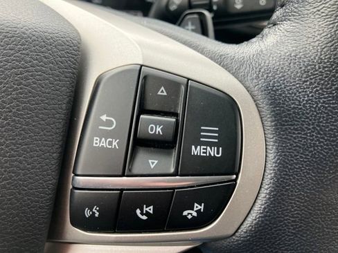 Used 2021 Ford Explorer XLT w/ Equipment Group 202A image 10