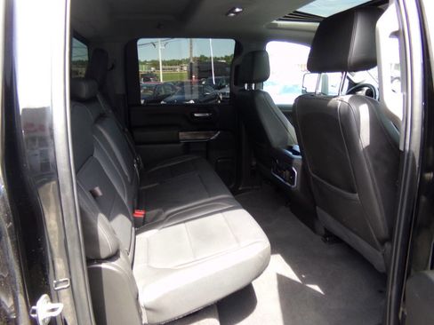 Used 2021 Chevrolet Silverado 3500 LTZ w/ LTZ Convenience Package AWD/4WD image 21