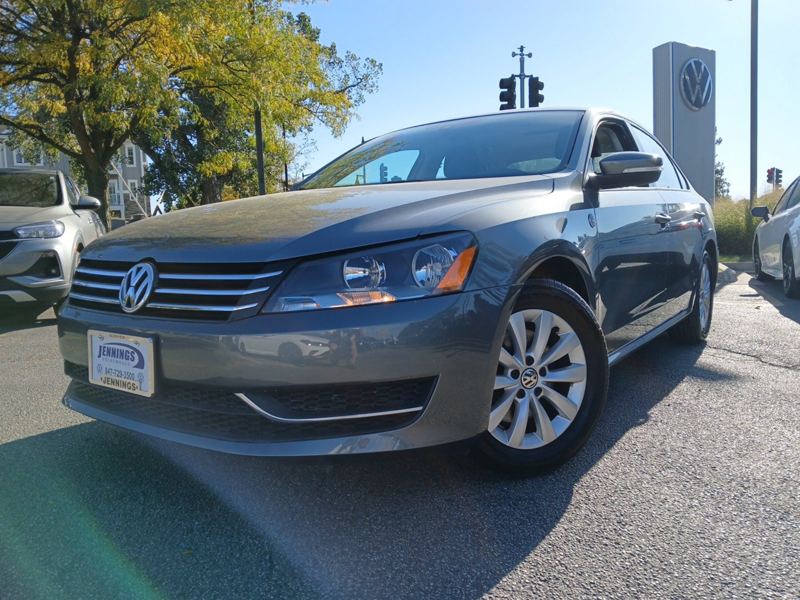 Used 2015 Volkswagen Passat 1.8T Wolfsburg Edition FWD image 28