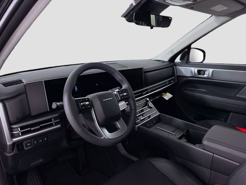 New 2026 Hyundai Santa Fe SE image 9