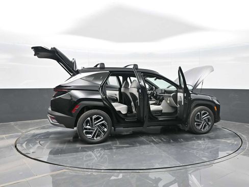 New 2026 Hyundai Tucson Limited image 40