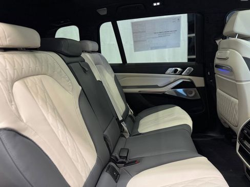 New 2026 BMW ALPINA XB7 image 32