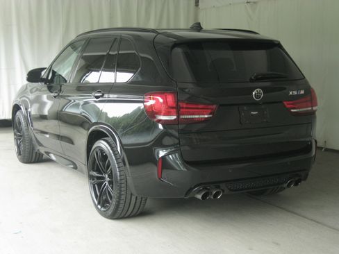 Used 2018 BMW X5 M AWD/4WD image 28