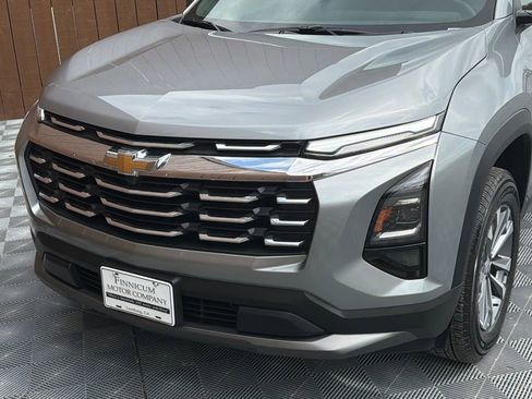 Used 2026 Chevrolet Equinox LT FWD image 19