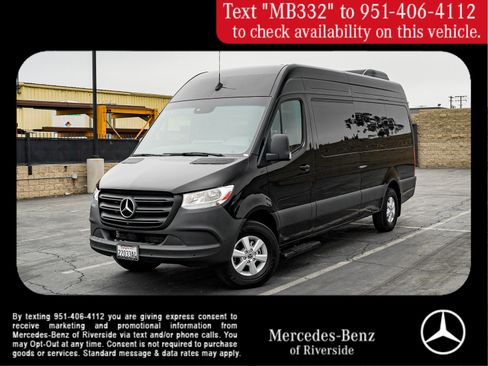 Used 2024 Mercedes-Benz Sprinter 2500 image 1