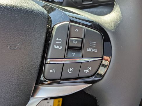 New 2026 Ford Explorer Platinum image 19