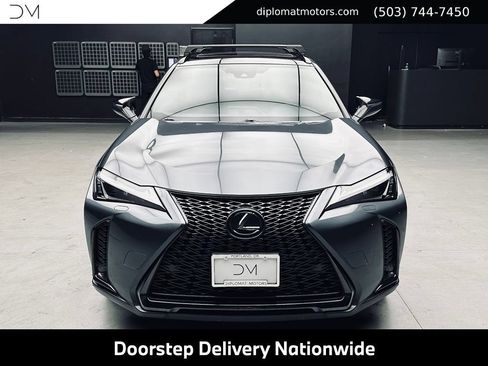 Used 2024 Lexus UX 250h F Sport AWD/4WD image 11