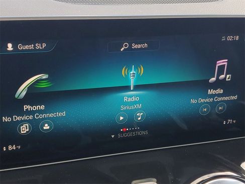 Used 2021 Mercedes-Benz GLB 250 4MATIC w/ Premium Package image 19