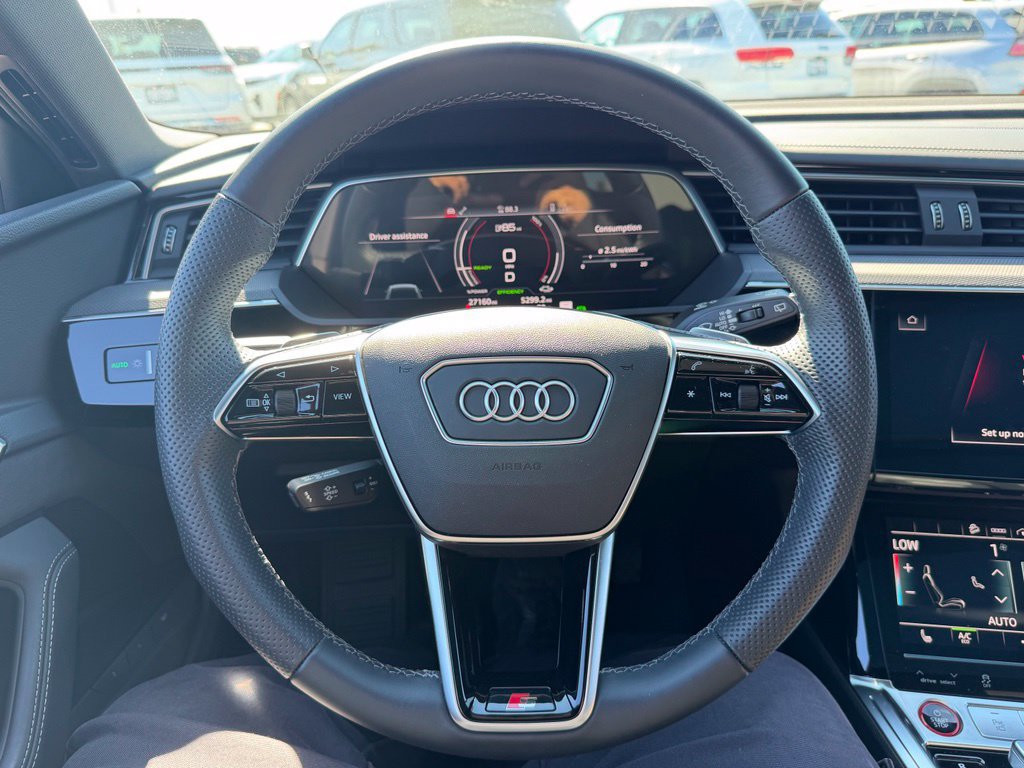 Used 2022 Audi e-tron S Premium Plus w/ 21" Black Optic Package AWD/4WD image 6
